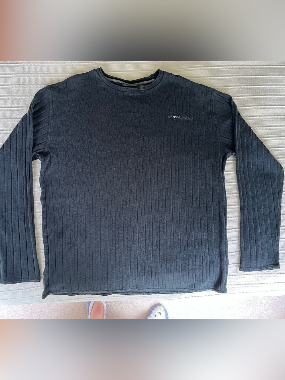 DKNY ribbed knit long sleeve sweater